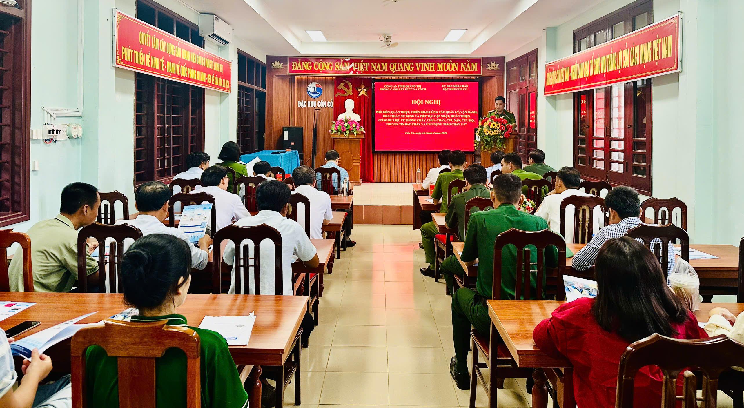 Hội nghị phổ biến, quán triệt, triển khai công tác PCCC, CNCH và triền khai ứng dụng “ Báo cháy...