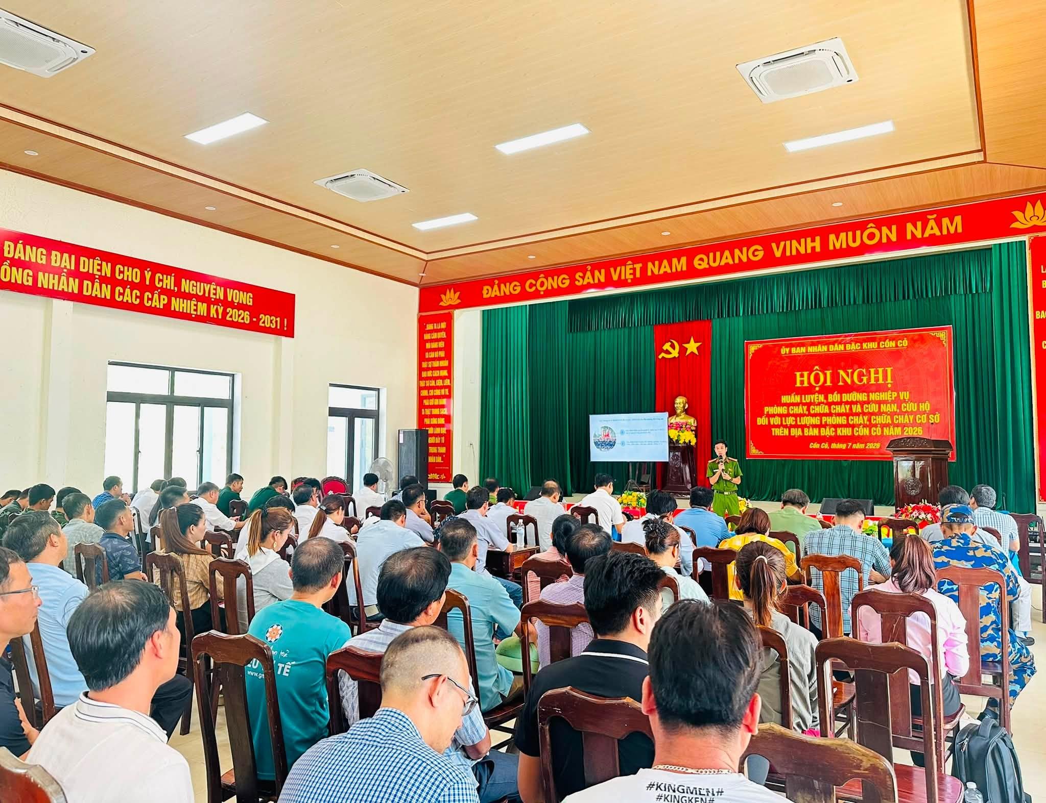 Đặc khu Cồn Cỏ tổ chức huấn luyện, bồi dưỡng nghiệp vụ PCCC và CNCH năm 2026