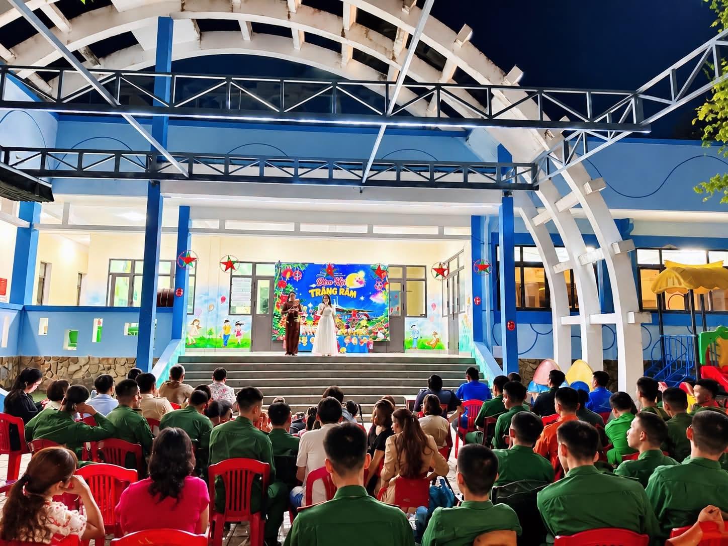 Cồn Cỏ tổ chức 