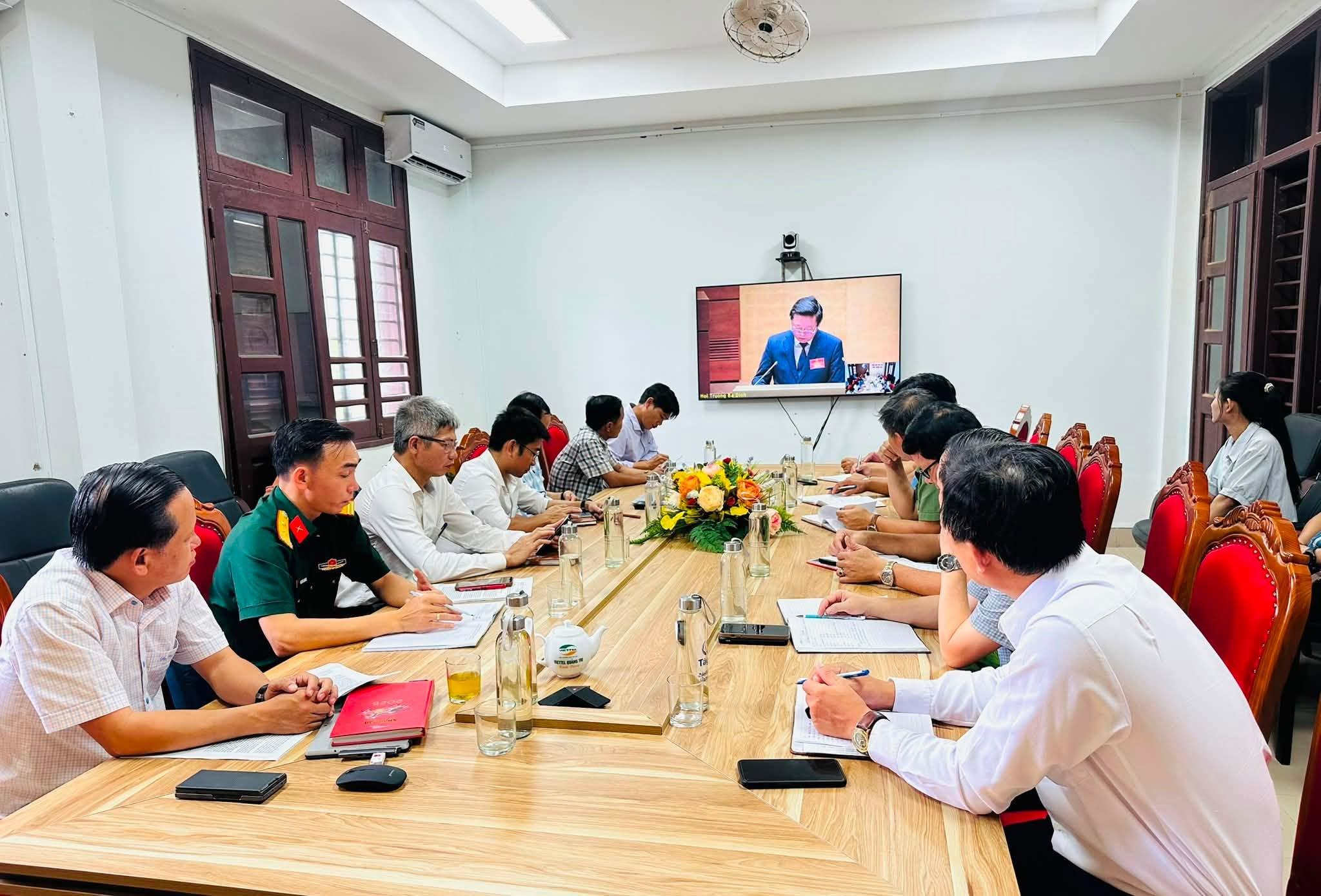 Hội nghị trực tuyến nghiên cứu, học tập, quán triệt và triển khai thực hiện Nghị quyết Hội nghị...