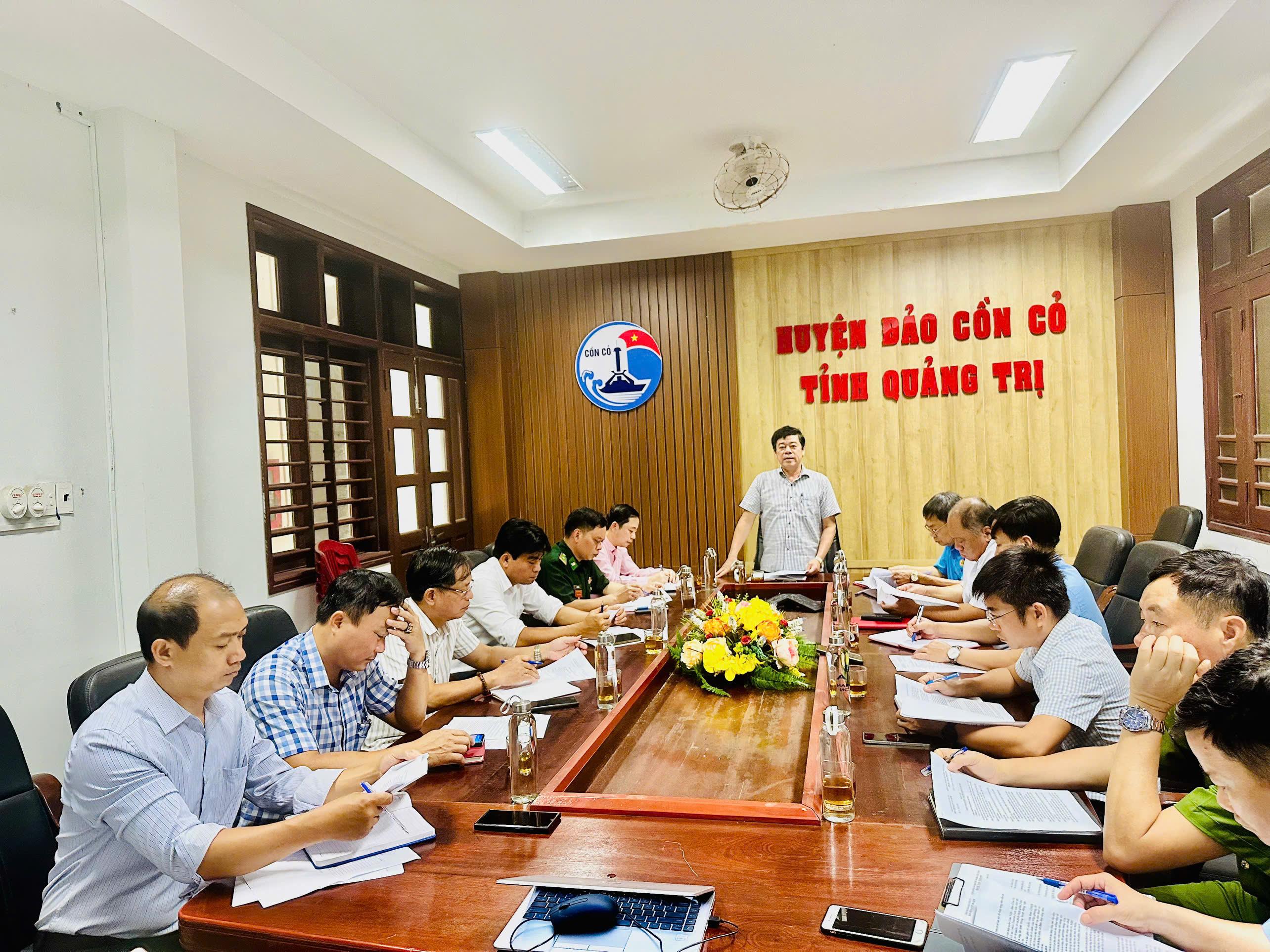 Chủ tịch UBND huyện làm việc Ban chỉ đạo phát triển du lịch