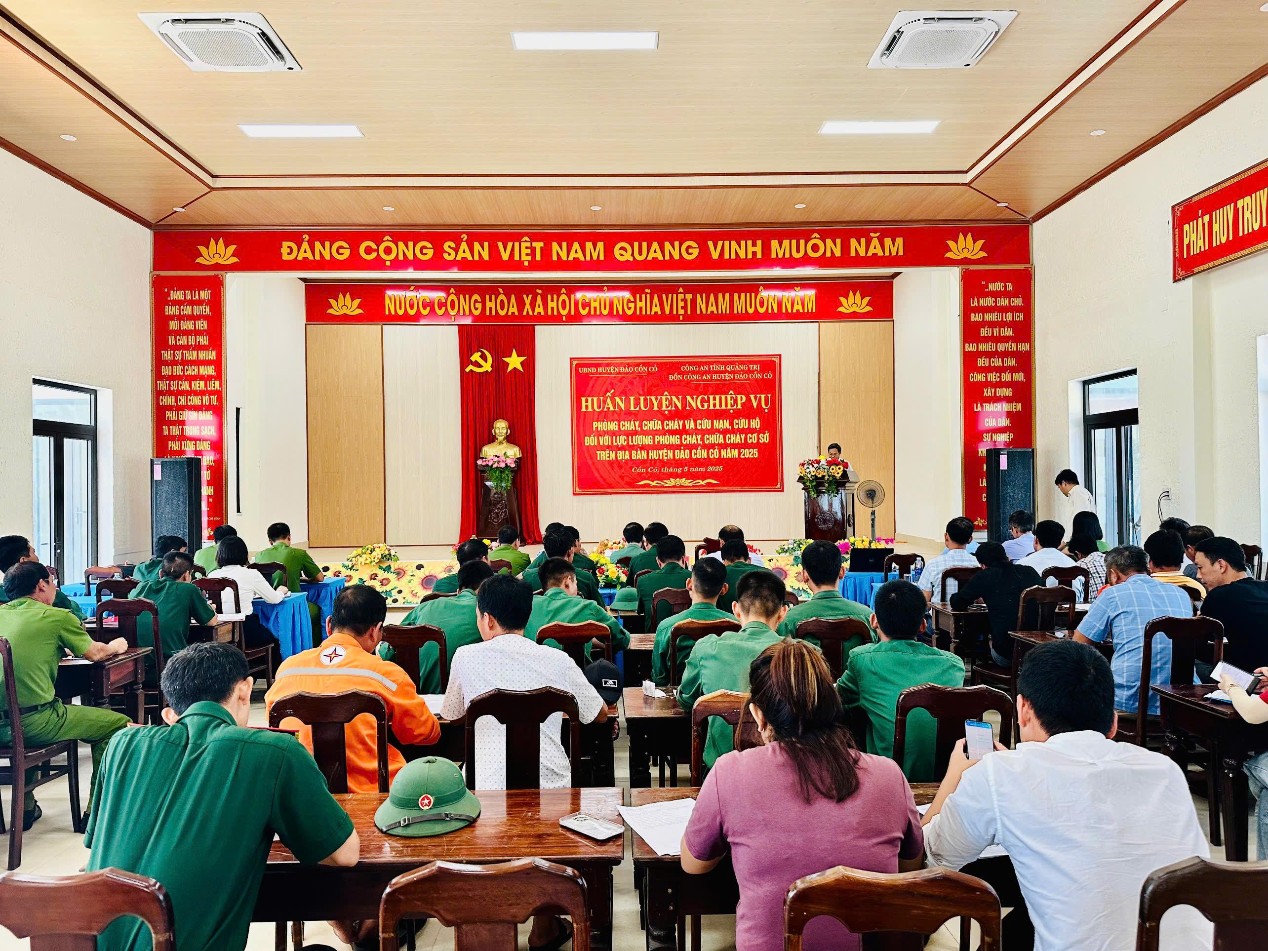 Toàn cảnh lễ phát động